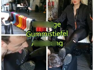 LadyKarame Porno Video: GummiStiefel Sammlung Verehrung