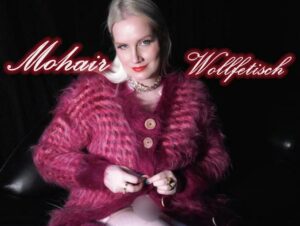LadyKarame Porno Video: Mohair Traum in Wolle