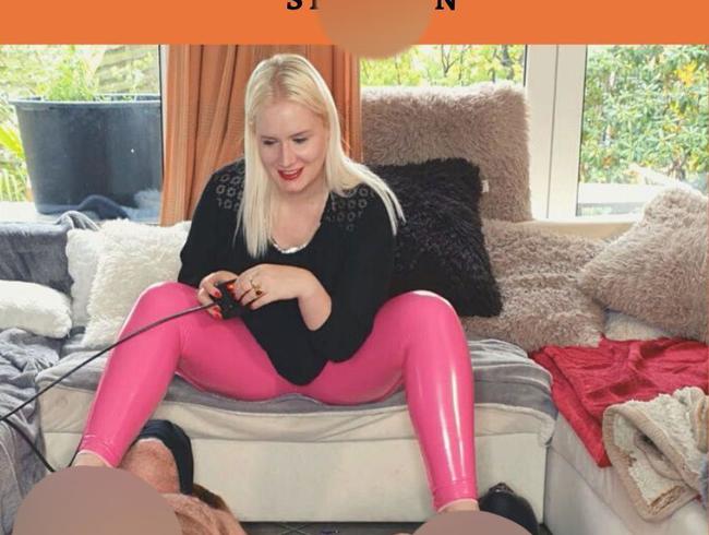 LadyKarame Porno Video: Zwangsentsamung mit zwei Sklaven